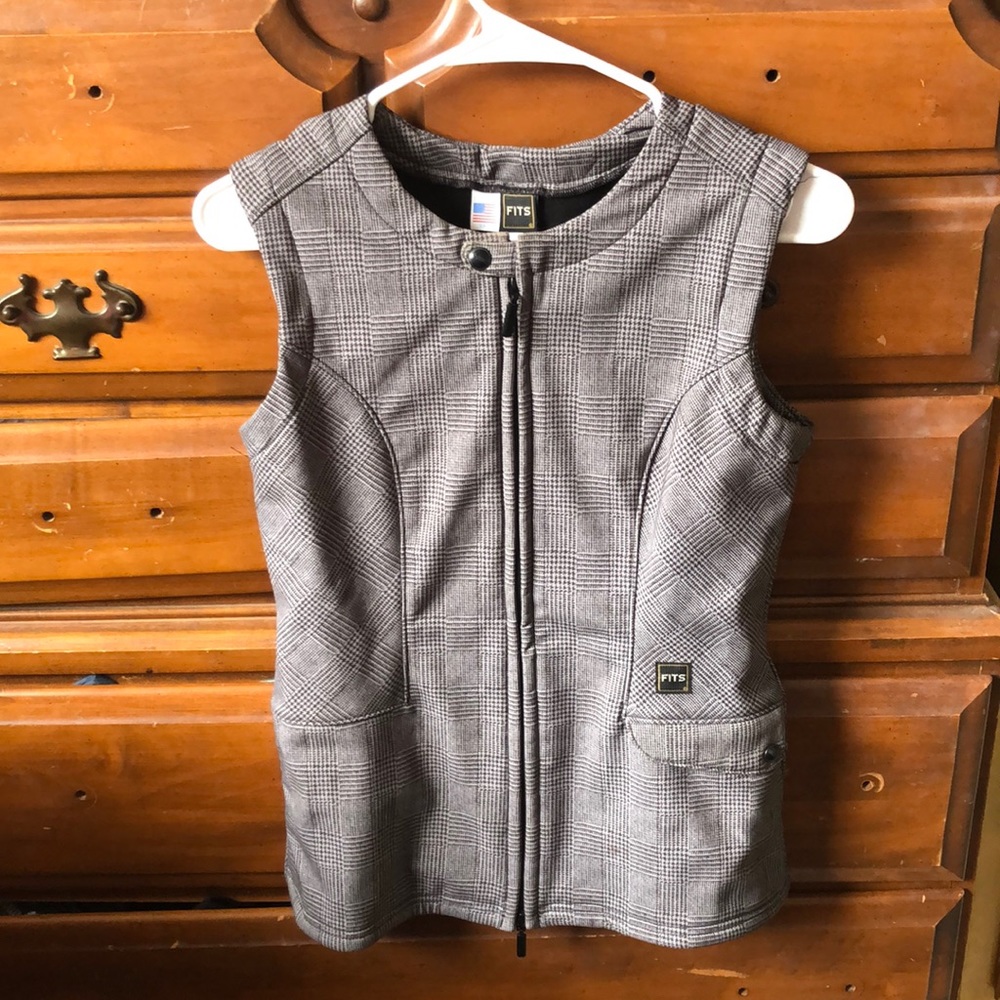 FITS Small made in the USA Dressage Eventing Equestrian Vest with double zippers